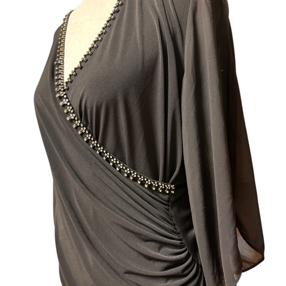 Carmen Marc Valvo Beaded Black Blouse – Draped V-Neck Ruched Top size L - Picture 2 of 5